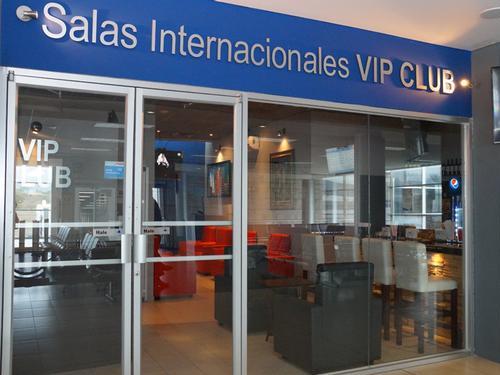 SALAS INTERNACIONALES VIP CLUB